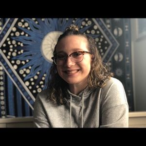 Meet your Posher, Jenny